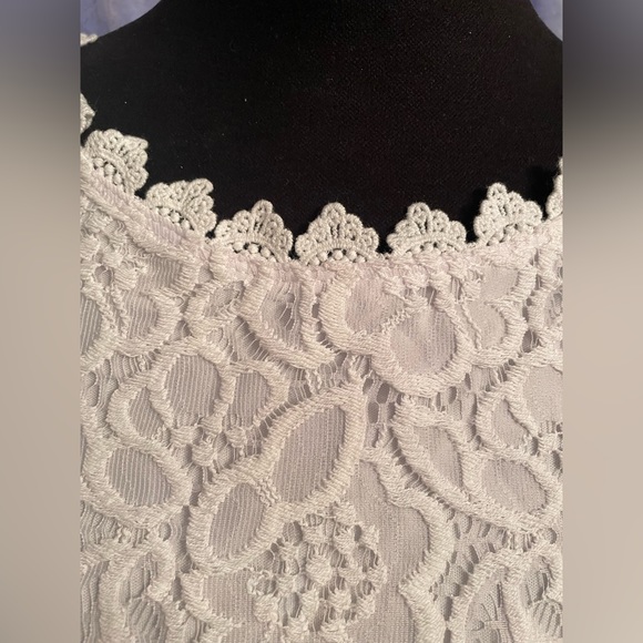 NWT White lace dress - Picture 5 of 8